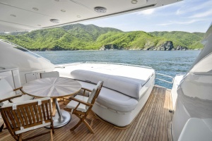 Denise 76ft Pershing Yacht For Sale