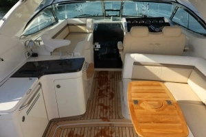 2015 Sea Ray 410 Sundancer thumbnail 38