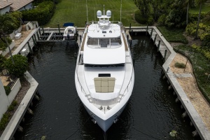 Midnight Moon 85ft Horizon Yacht For Sale