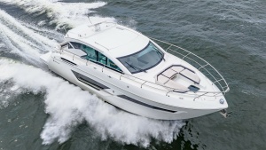 Aerial View of Cantius 46 Cruising