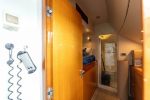 Kathleen 74ft Lazzara Yachts Yacht For Sale