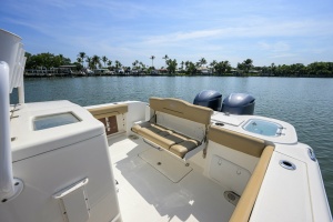 28ft NauticStar Yacht For Sale