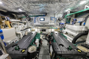 Princess 50 - Crown - Engine Room