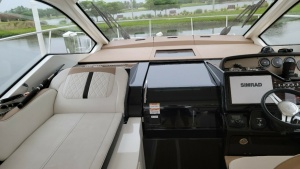 Kickin Tides 35ft Sea Ray Yacht For Sale
