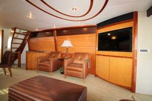 Kathleen 74ft Lazzara Yachts Yacht For Sale