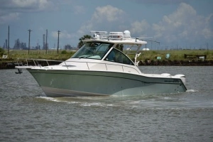 2016 Grady-White 330 Express thumbnail 64