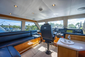 60ft Hatteras Yacht For Sale