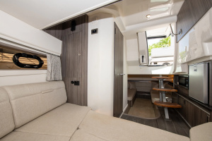 32ft Sea Ray Yacht For Sale
