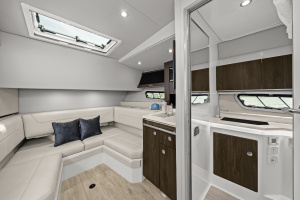 LADY CHAMPAGNE 2 40ft Formula Yacht For Sale
