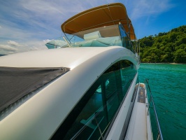 YOLO 50ft Fairline Yacht For Sale