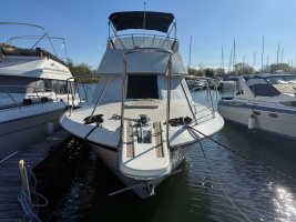 36ft Hatteras Yacht For Sale