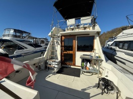 36ft Hatteras Yacht For Sale