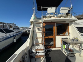 36ft Hatteras Yacht For Sale