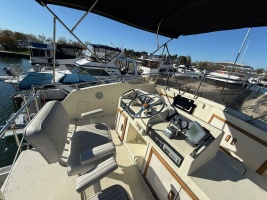 36ft Hatteras Yacht For Sale