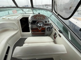 32ft Bayliner Yacht For Sale