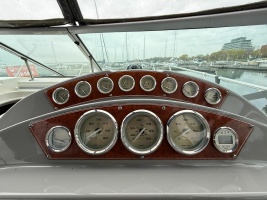 32ft Bayliner Yacht For Sale