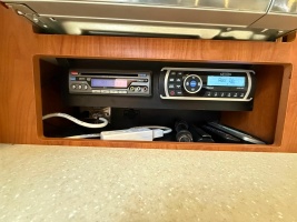32ft Bayliner Yacht For Sale