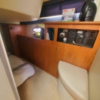 32ft Bayliner Yacht For Sale