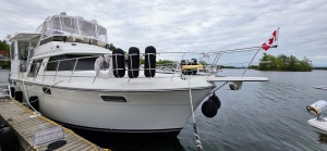 42ft Carver Yacht For Sale