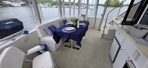 42ft Carver Yacht For Sale