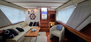 42ft Carver Yacht For Sale
