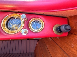 19ft Chris Craft Yacht For Sale