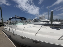 32ft Monterey Yacht For Sale