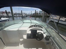 32ft Monterey Yacht For Sale