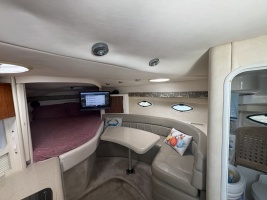 32ft Monterey Yacht For Sale