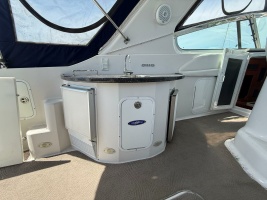 37ft Four Winns Yacht For Sale