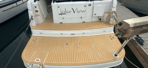 37ft Four Winns Yacht For Sale