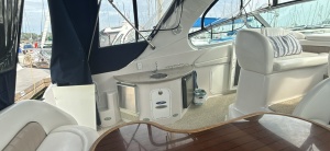 37ft Four Winns Yacht For Sale