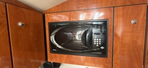 37ft Four Winns Yacht For Sale