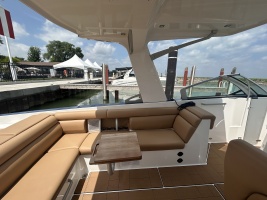 32ft Aviara Yacht For Sale