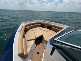 32ft Aviara Yacht For Sale