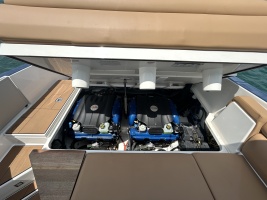 32ft Aviara Yacht For Sale