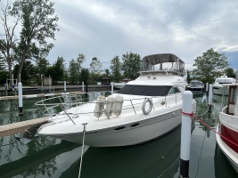 40ft Sea Ray Yacht For Sale