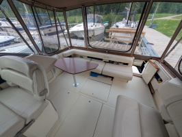 30ft Sea Ray Yacht For Sale