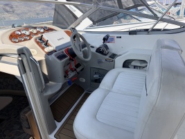 30ft Bayliner Yacht For Sale