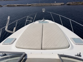 30ft Bayliner Yacht For Sale