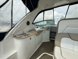 33ft Sea Ray Yacht For Sale