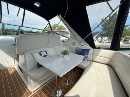 32ft Four Winns Yacht For Sale