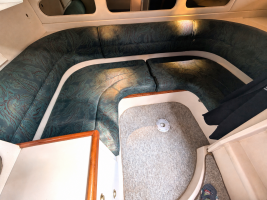 33ft Cruisers Yachts Yacht For Sale