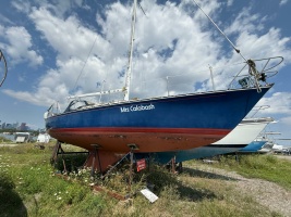 35' C&c 1974 Yacht For Sale
