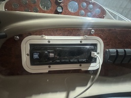 37ft Maxum Yacht For Sale