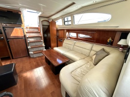 48ft Cruisers Yachts Yacht For Sale