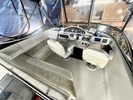 35ft Bayliner Yacht For Sale