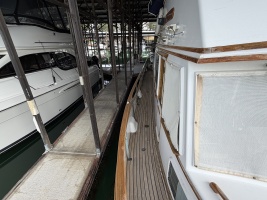 42ft Grand Banks Yacht For Sale