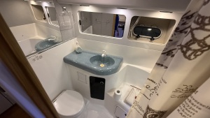 36ft Bayliner Yacht For Sale