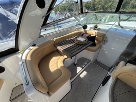 32ft Rinker Yacht For Sale